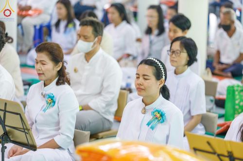 ภาพ No.189596:พิธีทอดผ้าป่าทำนุบำรุงศาสนสถาน ในโครงการธรรมยาตรา กตัญญูบูชา มหาปูชนียาจารย์ พระมงคลเทพมุนี(สด จนฺทสโร) พระผู้ปราบมาร อนุสรณ์สถาน 7 แห่ง ปีที่ 13 ณ วัดสองพี่น้อง ต.ต้นตาล อ.สองพี่น้อง จ.สุพรรณบุรี วันที่ 5 มกราคม พ.ศ. 2568