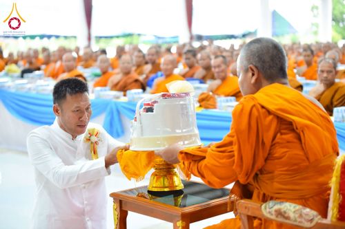 ภาพ No.230553:วันอาทิตย์ที่ 29 มิถุนายน พ.ศ. 2568  งานสัมมนาคณะสงฆ์จังหวัดอำนาจเจริญ โครงการกฐินสามัคคีทั่วไทย 30,000 วัด บูชาธรรม 81 ปี หลวงพ่อธัมมชโย และพิธีถวายสังฆทาน 409 วัด ครบรอบ 9 ปี ณ ธุดงคสถานอำนาจเจริญ