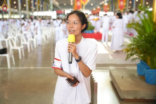 ภาพ No.134597:V.35 เพื่อบุญต้นเดือน การรับบุญของเจ้าหน้าที่หน่วยงานต่างๆ เพื่องานบุญวันอาทิตย์ต้นเดือน ณ วัดพระธรรมกาย วันที่ 7 เมษายน พ.ศ. 2567