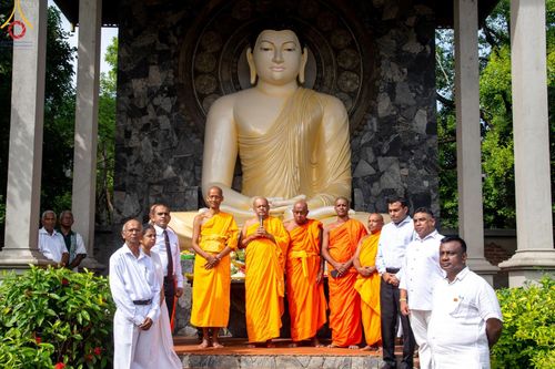 ภาพ No.139882:PhotoStory มหาศรัทธา ธรรมยาตราศรีลังกา EP.2 พิธีเปิดโครงการสยาม-ลังกา ธรรมยาตรา ฉลองเทศกาลวิสาขบูชาแห่งชาติ ศรีลังกา บูชาธรรม 80 ปีหลวงพ่อธัมมชโย เมื่อวันที่ 17 พฤษภาคม พ.ศ. 2567