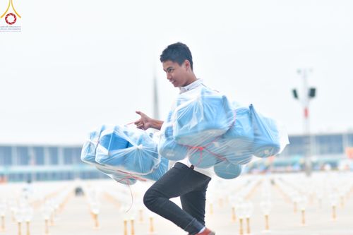 ภาพ No.122417:V.23 อีกนิด การเตรียมงาน เก็บงาน การรับบุญของเจ้าหน้าที่หน่วยงานต่างๆ เพื่อโครงการธรรมยาตรา ปีที่ 12 ระหว่างวันที่ 2 - 31 มกราคม พ.ศ. 2567