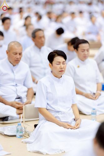 ภาพ No.222792:วันอาทิตย์ต้นเดือนที่ 4 พฤษภาคม พ.ศ. 2568 พิธีบูชาข้าวพระ ณ สภาธรรมกายสากล วัดพระธรรมกาย