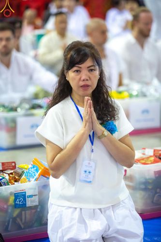 ภาพ No.207256:พิธีตักบาตร และปฏิบัติธรรมช่วงสาย ในวันมาฆบูชา วันพุธที่ 12 กุมภาพันธ์ พ.ศ. 2568 ณ วัดพระธรรมกาย จังหวัดปทุมธานี