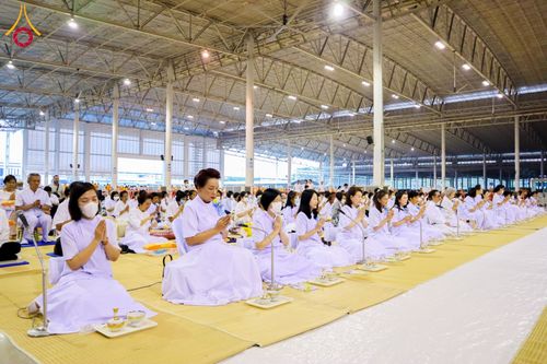 ภาพ No.120631:พิธีถวายภัตตาหารเป็นสังฆทาน แด่คณะพระธรรมยาตรา ปีที่ 12 วันที่ 29 มกราคม พ.ศ. 2567 ณ สภาธรรมกายสากล วัดพระธรรมกาย