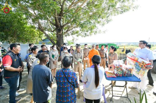 ภาพ No.201950:ผู้ว่าปทุมฯ มอบแนวทางการขับเคลื่อนพัฒนาจังหวัดฯ แก่หัวหน้าส่วนราชการ ผู้บริหารท้องถิ่น กำนัน ผู้ใหญ่บ้าน อ.คลองหลวง วันอังคารที่ 21 มกราคม พ.ศ. 2568