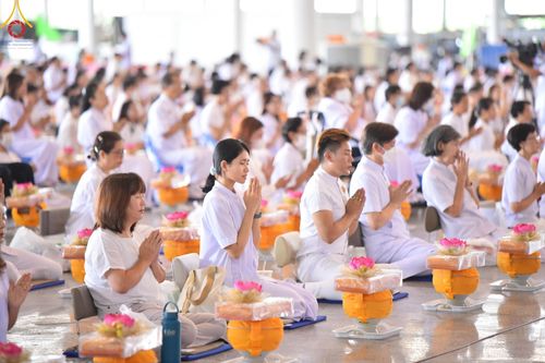 ภาพ No.131613:พิธีร่วมบุญบรรพชาสามเณร 5,000 รูป ณ บ้านแก้วเรือนทองคุณยาย สภาธรรมกายสากล วัดพระธรรมกาย วันเสาร์ที่ 23 มีนาคม พ.ศ. 2567