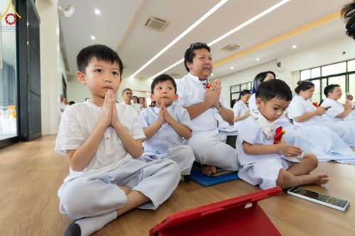 ภาพ No.162931:โครงการกฐินสามัคคีทั่วไทย 30,000 วัด บูชาธรรม 80 ปี หลวงพ่อธัมมชโย โดย คณะศิษยานุศิษย์วัดพระธรรมกาย ณ ศูนย์ปฎิบัติธรรมจันทบุรี วันที่ 18 ตุลาคม พ.ศ. 2567