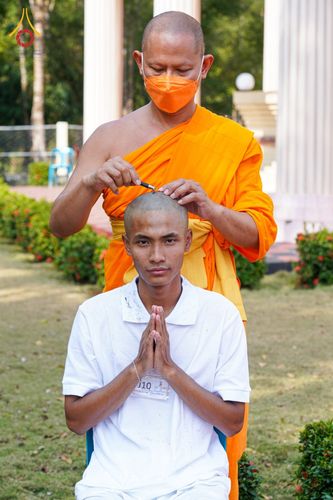 ภาพ No.75785:พิธีตัดปอยผม และ ปลงผมนาคธรรมทายาท ในโครงการบรรพชาสามเณรหมู่ครั้งที่ 3 วันที่ 9 กุมภาพันธ์ พ.ศ. 2566 ณ วัดเบงกาลี เมืองคากาจารี ประเทศบังกลาเทศ