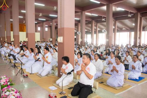 ภาพ No.189911:พิธีทอดผ้าป่าทำนุบำรุงศาสนสถาน ณ วัดอัมพวัน ต.สองพี่น้อง อ.สองพี่น้อง จ.สุพรรณบุรี ในโครงการธรรมยาตรา กตัญญูบูชา มหาปูชนียาจารย์ พระมงคลเทพมุนี(สด จนฺทสโร) พระผู้ปราบมาร อนุสรณ์สถาน 7 แห่ง ปีที่ 13 วันที่ 5 มกราคม พ.ศ. 2568