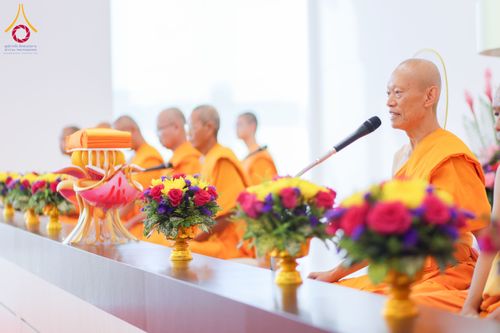 ภาพ No.172055:พิธีทอดกฐิน วัดพระธรรมกายสิงคโปร์ วันอาทิตย์ที่ 27 ตุลาคม พ.ศ. 2567