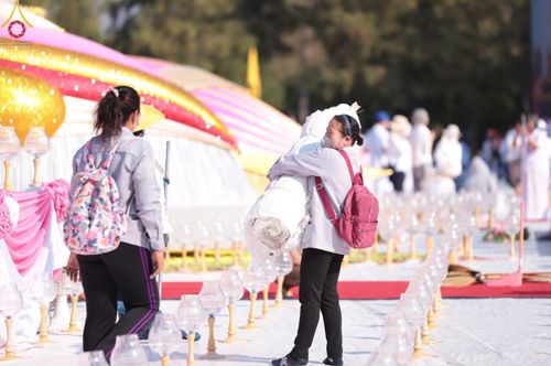 ภาพ No.110016:V.8 พลังทีม การเตรียมงาน เก็บงาน การรับบุญของเจ้าหน้าที่หน่วยงานต่างๆ เพื่อโครงการธรรมยาตรา กตัญญูบูชามหาปูชนียาจารย์ พระมงคลเทพมุนี (สด จนฺทสโร) พระผู้ปราบมาร อนุสรณ์สถาน 7 แห่ง ปีที่ 12 ระหว่างวันที่ 2 - 31 มกราคม พ.ศ.2567