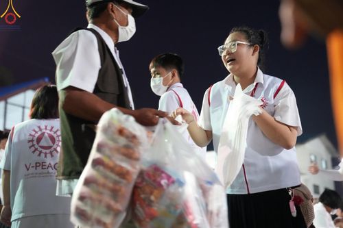 ภาพ No.117768:V.17 สำเร็จๆ การเตรียมงาน เก็บงาน การรับบุญของเจ้าหน้าที่หน่วยงานต่างๆ เพื่อโครงการธรรมยาตรา กตัญญูบูชามหาปูชนียาจารย์ พระมงคลเทพมุนี (สด จนฺทสโร) พระผู้ปราบมาร อนุสรณ์สถาน 7 แห่ง ปีที่ 12 ระหว่างวันที่ 2 - 31 มกราคม พ.ศ.2567