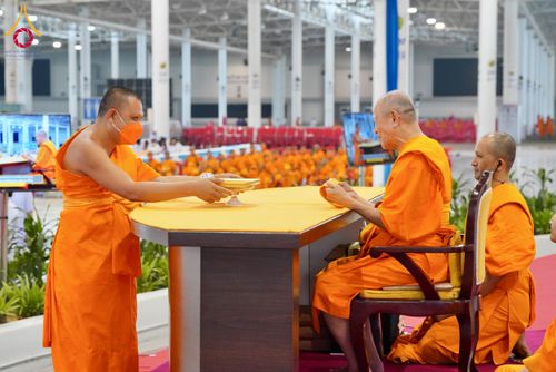 ภาพ No.127093:พิธีมอบใบประกาศเกียรติคุณองค์กรนานาชาติ และหน่วยงานที่ชักชวนคนร่วมโครงการนั่งสมาธิเพื่อสันติภาพโลกมากที่สุด วันอาทิตย์ที่ 1 มีนาคม พ.ศ. 2567 ณ สภาธรรมกายสากล วัดพระธรรมกาย