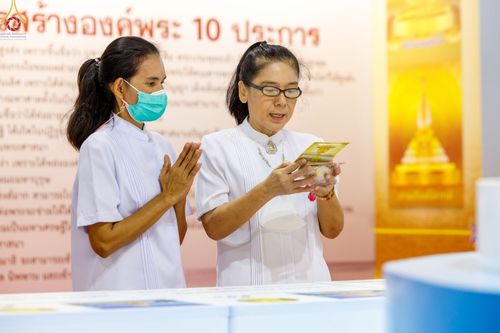 ภาพ No.76956:พิธีบูชาข้าวพระ ในวันมาฆบูชา อาทิตย์ต้นเดือนที่ 6 มีนาคม พ.ศ. 2566 ณ วัดพระธรรมกาย จ.ปทุมธานี