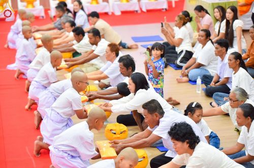 ภาพ No.216515:วันอังคารที่ 8 เม.ย. พ.ศ. 2568 พิธีบรรพชาสามเณร ณ ศูนย์ปฏิบัติธรรมเขาคิชฌกูฏ จันทบุรี