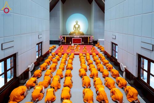 ภาพ No.277751:วันเสาร์ที่ 6 ธันวาคม พ.ศ. 2568 พิธีบรรพชาอุปสมบทและพิธีถวายบาตร โครงการอุปสมบทบูชาธรรมมหาปูชนียาจารย์ ประจำปี พ.ศ.2568 โครงการบวชพระนานาชาติ AEC และ WAB รุ่น CEO (นักบริหาร) รุ่นที่ 5 ณ มหาธรรมกายเจดีย์ วัดพระธรรมกาย