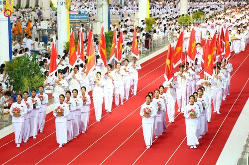 ภาพ No.177992:พิธีทอดผ้าป่าต้นสมบัติจักรพรรดิ ในวันอาทิตย์ที่ 1 ธันวาคม พ.ศ. 2567 ณ สภาธรรมกายสากล วัดพระธรรมกาย