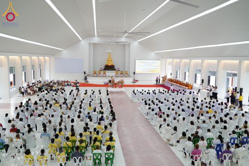 ภาพ No.152520:พิธียกฉัตรขาว 5 ชั้น กางกั้นถวายองค์พระประธาน อาคารปฏิบัติธรรมวัดสายสุวพรรณ ต.คลองสี่ อ.คลองหลวง จ.ปทุมธานี วันเสาร์ที่ 7 กันยายน พ.ศ. 2567