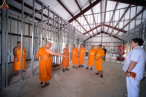 ภาพ No.142946:พิธีเจริญพระพุทธมนต์ โปรยรัตนชาติ เพื่อความเป็นสิริมงคล  ณ พื้นที่ก่อสร้างอาคารปฏิบัติธรรม “แก้วธรรมชัยรัตนอนันต์”  วัดพระธรรมกายเทนเนสซี ประเทศสหรัฐอเมริกา วันอังคารที่ 2 กรกฎาคม พ.ศ. 2567