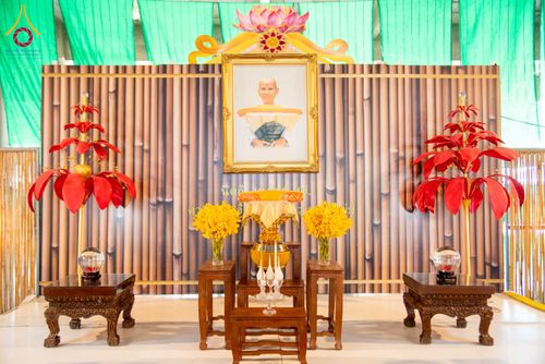 ภาพ No.293632:วันที่ 10 มกราคม พ.ศ. 2569 พิธีปลงผมธรรมทายาทบูชาธรรม 117  ปี คุณยายอาจารย์ฯ ณ วิหารคด วัดพระธรรมกาย ปทุมธานี