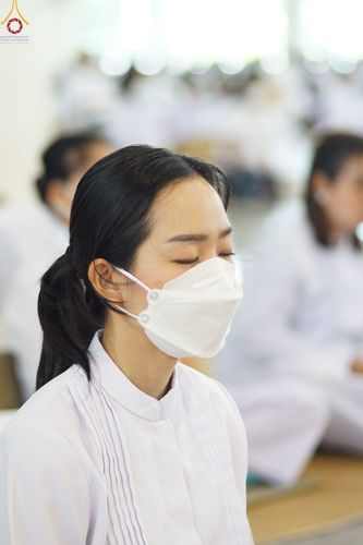 ภาพ No.65144:พิธีบูชาข้าวพระ และสาธุชนปฏิบัติธรรมร่วมกัน ในวันอาทิตย์ต้นเดือนที่ 4 ธันวาคม พ.ศ. 2565 ณ วัดพระธรรมกาย จ.ปทุมธานี