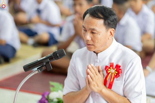 ภาพ No.288548:วันที่ 5 มกราคม พ.ศ. 2569 พิธีทอดผ้าป่าทำนุบำรุงศาสนสถาน ณ วัดอัมพวัน ต.สองพี่น้อง อ.สองพี่น้อง จ.สุพรรณบุรี ในโครงการธรรมยาตรา กตัญญูบูชา มหาปูชนียาจารย์ พระมงคลเทพมุนี(สด จนฺทสโร) พระผู้ปราบมาร อนุสรณ์สถาน 7 แห่ง ปีที่ 14