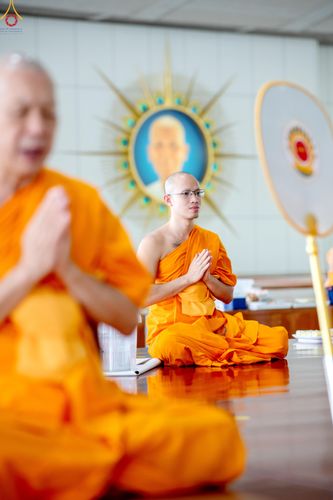 ภาพ No.328787:วันเสาร์ที่ 16 พฤษภาคม พ.ศ.2569 พิธีบุพเปตพลี ครั้งที่ 183 ร่วมอุทิศบุญแด่หมู่ญาติที่ล่วงลับไปแล้ว และสืบทอดอายุพระพุทธศาสนา ณ หอฉันคุณยายอาจารย์ฯ  วัดพระธรรมกาย