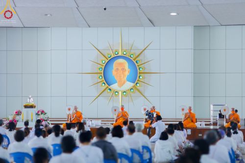 ภาพ No.68137:พิธีบุพเปตพลี ครั้งที่ 131 เพื่ออุทิศบุญกุศลแด่บรรพบุรุษผู้ล่วงลับ วันที่ 22 ธันวาคม พ.ศ. 2565 ณ วัดพระธรรมกาย