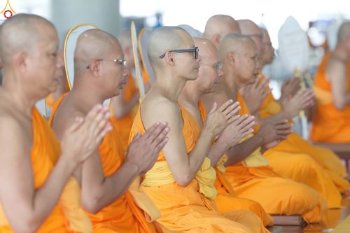 ภาพ No.348182:วันที่ 10 กันยายน พ.ศ.2569 พิธีสวดพระพุทธมนต์ และถวายภัตตาหารเป็นสังฆทาน เนื่องในวันครบ 26 ปี วันคล้ายละสังขาร คุณยายอาจารย์มหารัตนอุบาสิกาจันทร์ ขนนกยูง ณ หอฉันคุณยายอาจารย์ฯ วัดพระธรรมกาย
