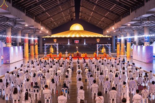 ภาพ No.72847:พิธีฉลองชัยสวดมนต์บทธรรมจักร 5,045,000,114 จบ เนื่องในวันคล้ายวันเกิด ครบรอบ 114 ปี คุณยายมหารัตนอุบาสิกาจันทร์ ขนนกยูง ณ วัดพระธรรมกาย จ.ปทุมธานี วันที่ 19 มกราคม พ.ศ. 2566