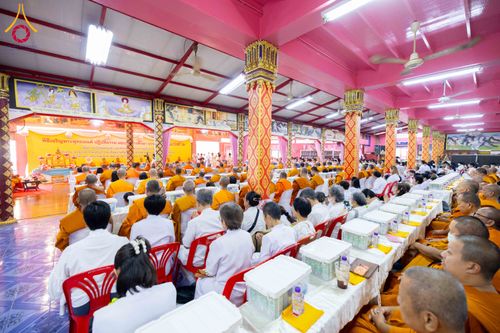 ภาพ No.298289:วันที่ 17 มกราคม พ.ศ. 2569  พิธีเจริญพระพุทธมนต์ ปฏิบัติธรรม มอบทุนการศึกษา ถวายสังฆทาน 109 วัด โครงการธรรมยาตราปีที่ 14 ณ วัดตะเคียน อำเภอบางกรวย จังหวัดนนทบุรี