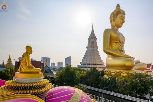 ภาพ No.74301:พุทธบุตรธรรมยาตรา ปฏิบัติธรรมและบันทึกภาพประวัติศาสตร์ ในโครงการธรรมยาตรากตัญญูบูชา มหาปูชนียาจารย์ พระมงคลเทพมุนี(สด จนฺทสโร) พระผู้ปราบมาร อนุสรณ์สถาน 7 แห่ง ปีที่ 11 ณ อนุสรณ์สถานลำดับที่ 6 สถานที่ค้นคว้าและเผยแผ่วิชาธรรมกาย วัดปากน้ำภาษีเจริญ กรุงเทพ