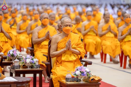 ภาพ No.91065:พิธีบำเพ็ญกุศลสวดพระอภิธรรม  อุบาสกถาวร พรหมถาวร (อุบาสกผู้ปั้นพระ) คืนสุดท้าย วันศุกร์ที่ 20 ตุลาคม พ.ศ. 2566 ณ ห้องแก้วสารพัดนึก 1 สภาธรรมกายสากล วัดพระธรรมกาย จ.ปทุมธานี