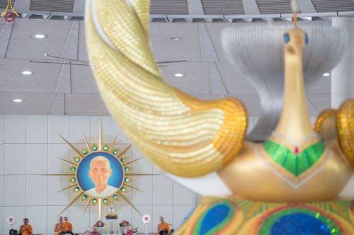 ภาพ No.72787:พิธีเจริญพระพุทธมนต์ และถวายภัตตาหารเป็นสังฆทาน เนื่องในวันคล้ายวันเกิด ครบรอบ 114 ปี คุณยายอาจารย์มหารัตนอุบาสิกาจันทร์ ขนนกยูง วันที่ 19 มกราคม พ.ศ. 2566 ณ หอฉันคุณยายอาจารย์ฯ วัดพระธรรมกาย จ.ปทุมธานี