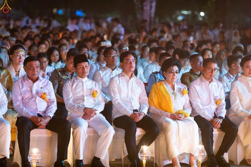 ภาพ No.333322:วันอาทิตย์ที่ 31 พฤษภาคม พ.ศ. 2569 MBMI ,WALUB , มูลนิธิธรรมกาย , การท่องเที่ยวและการบินแห่งอินโดนีเซีย (injourney destinations) , สหภาพพระธรรมทูตไทยในอินโดนีเซีย-แอฟริกา และเครือข่าย คณะสงฆ์มหายาน , วัชรยาน และเถรวาท ในอินโดนีเซีย ร่วมกันการจัดงานเฉลิมฉ
