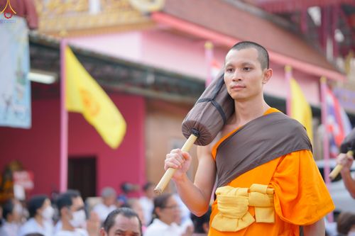 ภาพ No.295173:วันที่ 14 มกราคม พ.ศ. 2569 พิธีต้อนรับพระธรรมยาตรา อนุสรณ์สถานลำดับที่ 4  สถานที่เกิดด้วยกายธรรม ณ วัดโบสถ์บน ต.บางคูเวียง จ.นนทบุรี ในโครงการธรรมยาตรา กตัญญูบูชา มหาปูชนียาจารย์ พระมงคลเทพมุนี(สด จนฺทสโร) พระผู้ปราบมาร อนุสรณ์สถาน 7 แห่ง ปีที่ 14