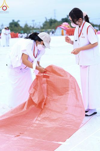 ภาพ No.119613:V.18 ทันทีม การเตรียมงาน เก็บงาน การรับบุญของเจ้าหน้าที่หน่วยงานต่างๆ เพื่อโครงการธรรมยาตรา กตัญญูบูชามหาปูชนียาจารย์ พระมงคลเทพมุนี (สด จนฺทสโร) พระผู้ปราบมาร อนุสรณ์สถาน 7 แห่ง ปีที่ 12 ระหว่างวันที่ 2 - 31 มกราคม พ.ศ.2567