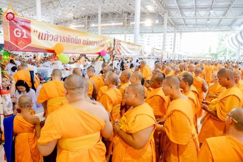 ภาพ No.273087:วันอาทิตย์ที่ 23 พฤศจิกายน พ.ศ.2568 พิธีมุทิตาสักการะ พระมหาเถระและพระเถระ ประจำปีพุทธศักราช 2568 ณ ห้องแก้วสารพัดนึก 2 สภาธรรมกายสากล  วัดพระธรรมกาย