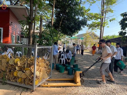 ภาพ No.186799:V.48 ผลงาน V-Peace ปลายปี 2567 ภาพโดย : ช่างภาพ V-Peace และ ช่างภาพศูนย์ภาพนิ่ง