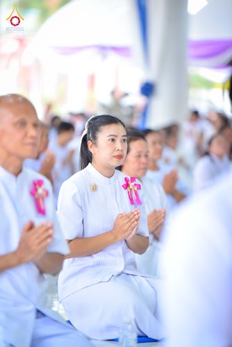 ภาพ No.327126:วันศุกร์ที่ 1 พฤษภาคม พ.ศ.2569 พิธีทอดผ้าป่า โปรยรัตนชาติ ตอกเสาเข็มมงคลต้นแรก สถาปนา “องค์พระเจดีย์เพื่อสร้างสันติภาพโลก” (แห่งแรกของภาคอีสาน) ณ ธุดงคสถานอำนาจเจริญ  อ.เมือง จ.อำนาจเจริญ