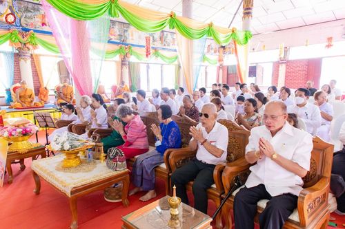 ภาพ No.166176:พิธีทอดกฐิน ณ วัดโพธิ์เลื่อน อ.เมือง จ.ปทุมธานี ในโครงการกฐินสามัคคีทั่วไทย 30,000 วัด บูชาธรรม 80 ปี หลวงพ่อธัมมชโย โดยคณะศิษยานุศิษย์วัดพระธรรมกาย วันที่ 20 ตุลาคม พ.ศ. 2567