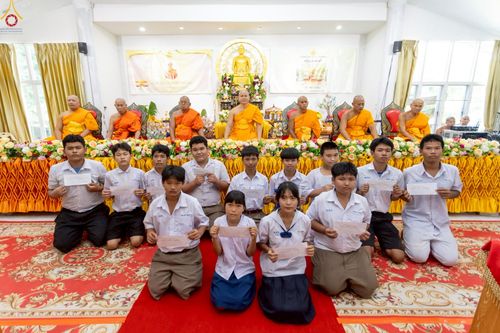 ภาพ No.262945:วันที่ 22 ตุลาคม พ.ศ. 2568 พิธีทอดกฐินสามัคคีทั่วไทย 30,000 วัด โดยคณะศิษยานุศิษย์ บูชาธรรม 81 ปี หลวงพ่อธัมมชโย ณ ธุดงคสถานทรงธรรมกำแพงเพชร ต.ทรงธรรม อ.เมือง จ.กำแพงเพชร