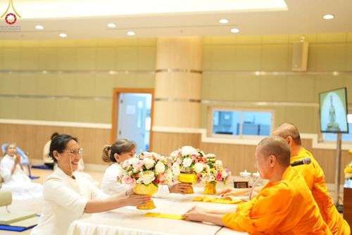 ภาพ No.153577:โครงการปฏิบัติธรรม อุบาสก อุบาสิกาแก้ว รุ่นที่ 1 ผู้แทนทอดกฐินสามัคคีสามหมื่นวัดทั่วไทย ระหว่างวันที่ 6-8 กันยายน พ.ศ. 2567 ณ World Peace Valley จัดโดย ภาคนครหลวง 3