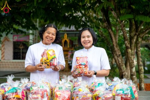 ภาพ No.208450:พิธีถวายสังฆทานแด่คณะสงฆ์ 323 วัด ปีที่ 21 ครั้งที่ 174 พิธีมอบกองทุนหนุนแรงใจช่วยครูใต้ ปีที่ 18 ครั้งที่ 138 และพิธีทำบุญอุทิศส่วนกุศลให้ผู้วายชนม์ ณ วัดบุณณาราม(วัดโคกงู) จ.นราธิวาส วันเสาร์ที่ 15 กุมภาพันธ์ พ.ศ.2568