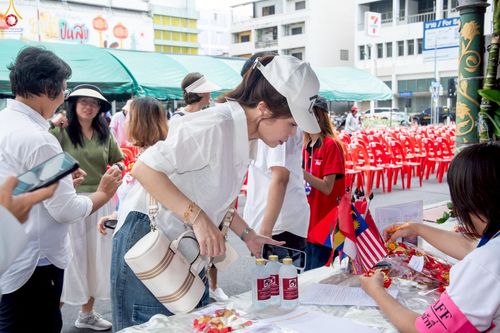 ภาพ No.238162:วันเสาร์ที่ 9 สิงหาคม พ.ศ. 2568 พิธีไถ่ชีวิตโค-โคท้อง 162 ตัว ณ ใจกลางนครหาดใหญ่ จ.สงขลา