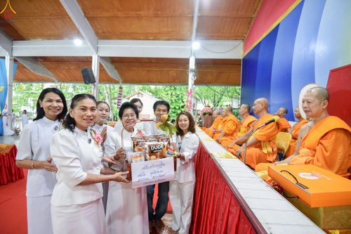 ภาพ No.254207:วันที่ 12 ตุลาคม พ.ศ. 2568 พิธีทอดกฐินสามัคคีทั่วไทย 30,000 วัด โดยคณะศิษยานุศิษย์ บูชาธรรม 81 ปี หลวงพ่อธัมมชโย ณ ศูนย์ปฏิบัติธรรมบุญประสาน  อ.ปากช่อง จ.นครราชสีมา