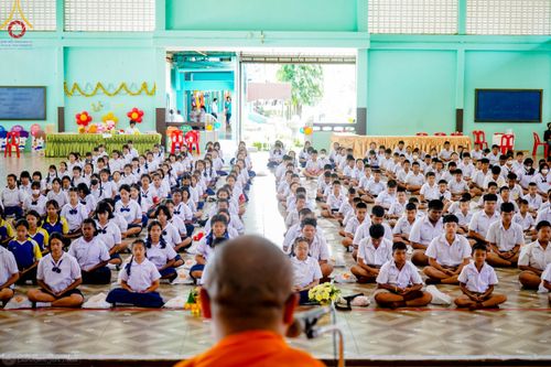 ภาพ No.104793:วันรวมพลังเด็กดี V-star ผู้นำฟื้นฟูศีลธรรมโลก จังหวัดพังงา วันที่ 22 ธันวาคม พ.ศ. 2566 ณ โรงเรียนอนุบาลพังงา