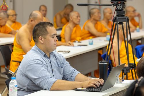 ภาพ No.63417:การสัมมนา World Peace Inner Peace : Lord Buddha 's Social Doctrine to resolve Global Issues ณ อาคาร 100 ปี คุณยายอาจารย์ฯ วัดพระธรรมกาย วันพฤหัสบดี ที่ 25 เมษายน พ.ศ. 2567