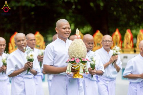 ภาพ No.231783:วันเสาร์ ที่ 5 กรกฎาคม พ.ศ. 2568 พิธีบรรพชา อุปสมบท โครงการอุปสมบท บูชาธรรมมหาปูชนียาจารย์ รุ่นเข้าพรรษา ณ วัดเกาะแก้วประชานุรักษ์ อ.วังทอง  จ.พิษณุโลก