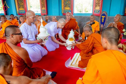 ภาพ No.233065:โครงการบรรพชาอุปสมบทหมู่รุ่นเข้าพรรษา ปี ๒๕๖๘ ระหว่างวันที่ ๒๕ มิ.ย. - ๕ พ.ย. ๒๕๖๘ ณ ศูนย์อบรมเยาวชนบางปะหัน